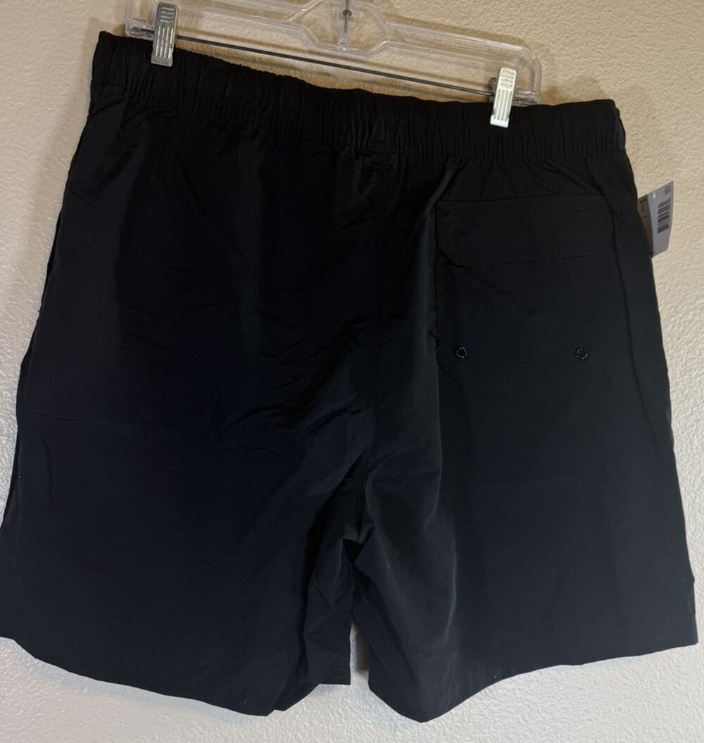 NWT Islander Men L Black Swim Trunks Mesh Lined Drawstring Elastic Waist Pockets